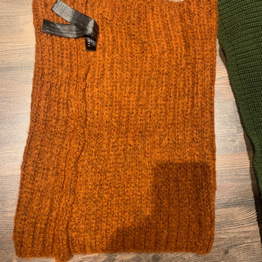 Infinity scarf oranage brûlé from Zara